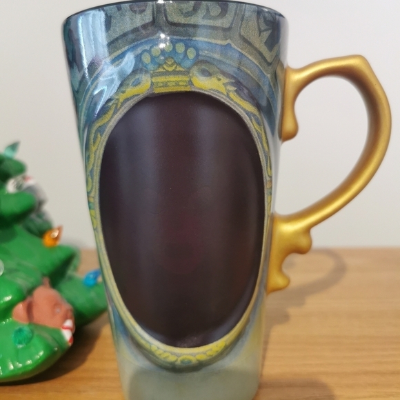 Disney Snow White Evil Queen & Magic Mirror Color Changing Mug - Picture 7 of 10